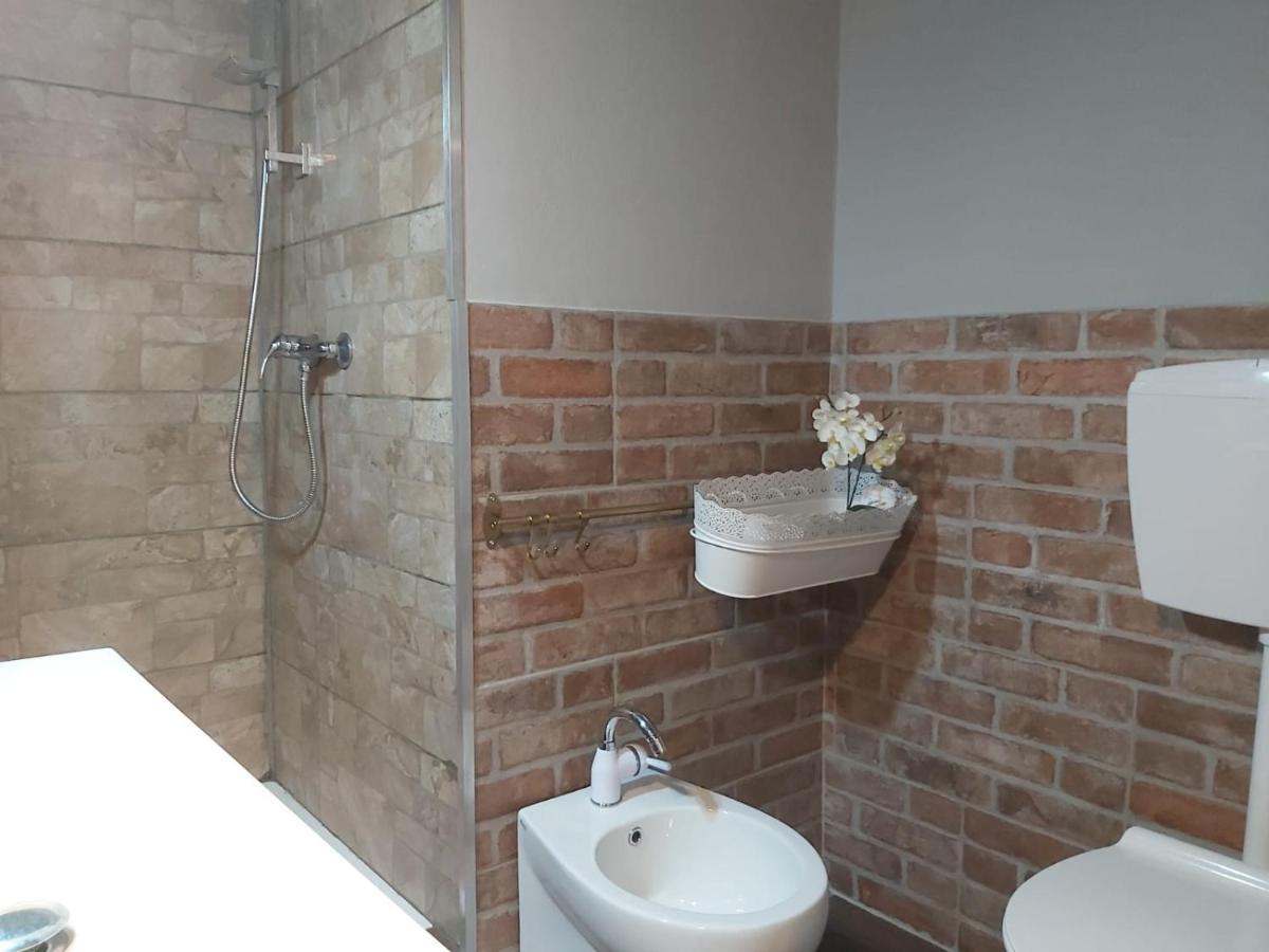 B&B La Corte Dei Samidagi Alessandria Ngoại thất bức ảnh